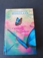 ANNE MARTIEN  BERKELAAR  ROMAN, Ophalen of Verzenden, Zo goed als nieuw, Nederland, ANNE MARTIEN BERKELAAR