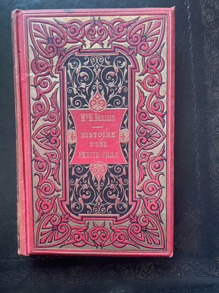 Histoire d'une Petite Fille Heureuse - Mme E. Bersier, Ophalen of Verzenden, Gelezen, Fictie