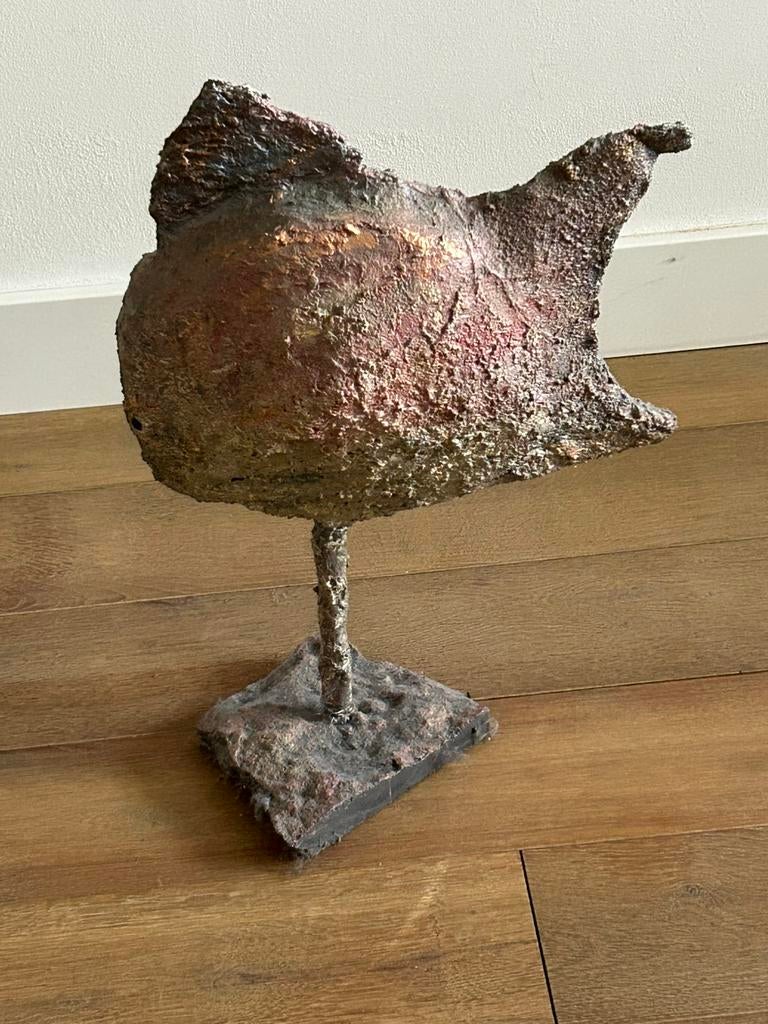 Decoratieve vis papier-maché op stenen voet, Ophalen, Zo goed als nieuw