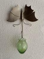 Vlinder wanddecoratie met glazen vaasje, Ophalen, Gebruikt