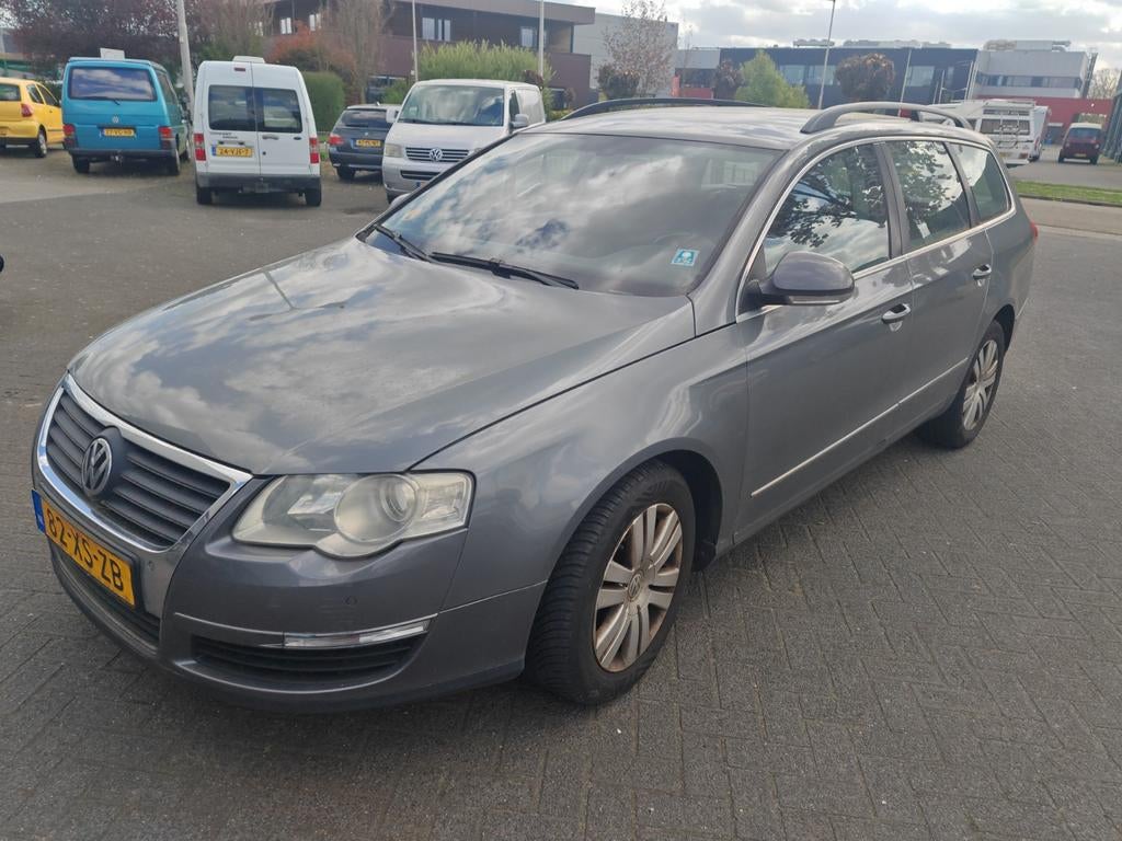 Volkswagen Passat 2.0 TDI 103KW Variant 2007 Grijs, Voorwielaandrijving, 1800 kg, 4 cilinders, Origineel Nederlands