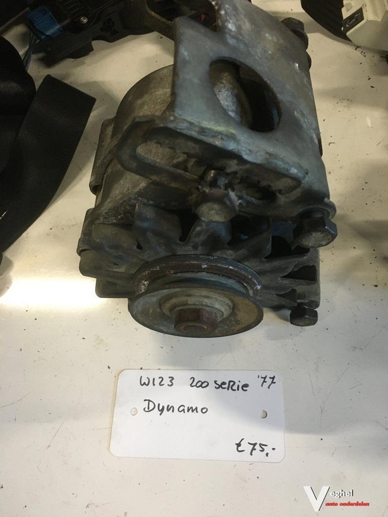 Mercedes W123 200serie Dynamo, Auto-onderdelen, Motor en Toebehoren, Gebruikt, Ophalen of Verzenden