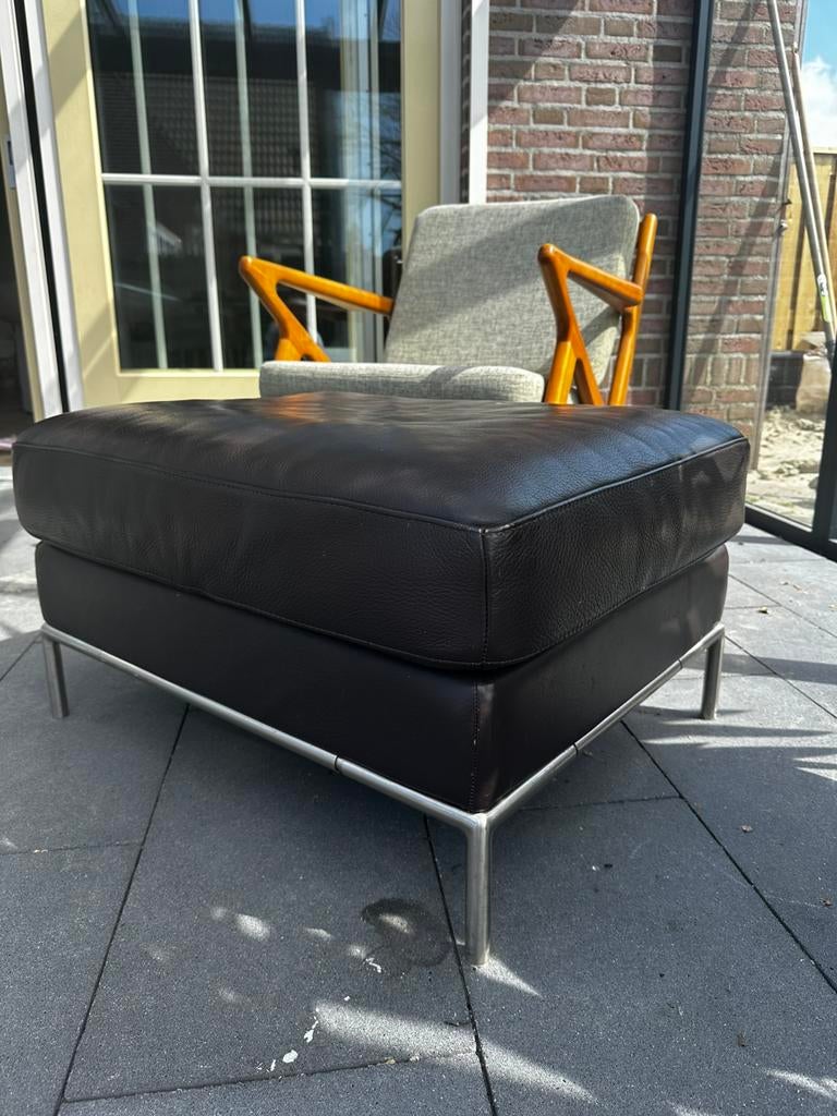 IKEA leren poef, Ophalen, Gebruikt, 50 tot 75 cm, Leer