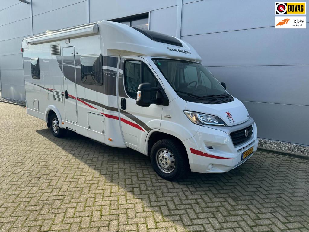 T64 Sunlight SUNLIGHT / CAMERA / DAB+ / LUIFEL !, Caravans en Kamperen, Campers, Sunlight, Afzuigkap, Startonderbreker, Bedrijf