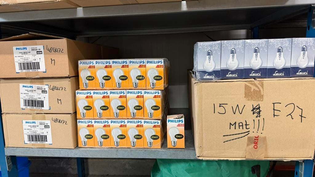 Gloeilampen Philips, groot assortiment, 30 tot 60 watt, Gloeilamp, Nieuw, E27 (groot)