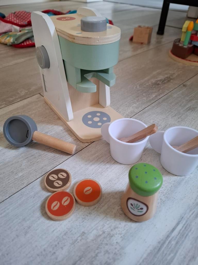 Houten koffie machine, Kinderen en Baby's, Speelgoed | Speelkeukens, Ophalen