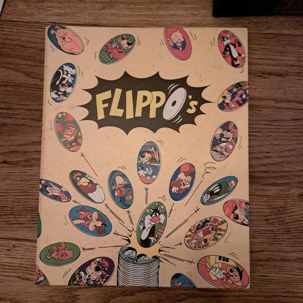Flippo map met diverse Flippo's (niet compleet), Verzamelen, Ophalen of Verzenden, Map, Album of Poster, Met verzamelmap(pen)