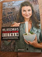 Miljuschka's Street Food Vietnam Kookboek, Boeken, Miljuschka Witzenhausen, Azië en Oosters, Ophalen of Verzenden, Hoofdgerechten