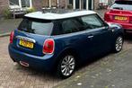 Mini 1.5 Cooper AUT 2014 Blauw, Auto's, Mini, 136 pk, Navigatiesysteem, 49 €/maand, Particulier