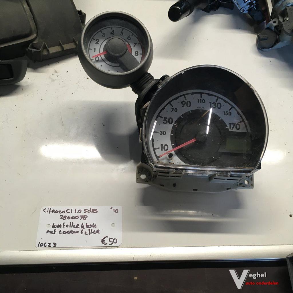 Citroen C1 1.0 5drs 2010 Wagennr 2500078   Km Tellerklok met