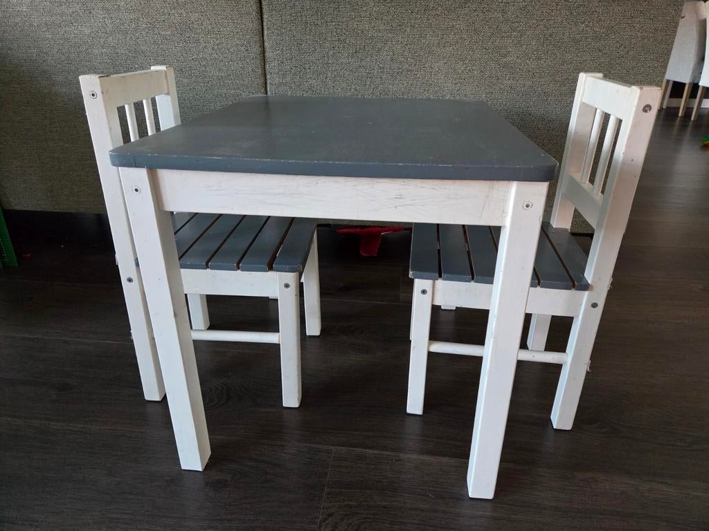 Kinder tafel met 2 stoeltjes - wit/grijs, Ophalen, Gebruikt, Tafel(s) en Stoel(en)