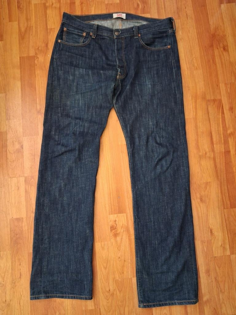 Levi,s spijkerbroek 36 - 34, Kleding | Heren, Spijkerbroeken en Jeans, Ophalen of Verzenden, Zo goed als nieuw, Blauw, W36 - W38 (confectie 52/54)