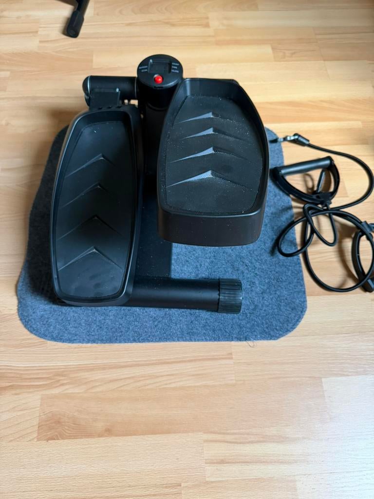 Fitness stepper, nieuw €69.99 in feb gekocht., Ophalen of Verzenden, Nieuw, Armen, Stepapparaat