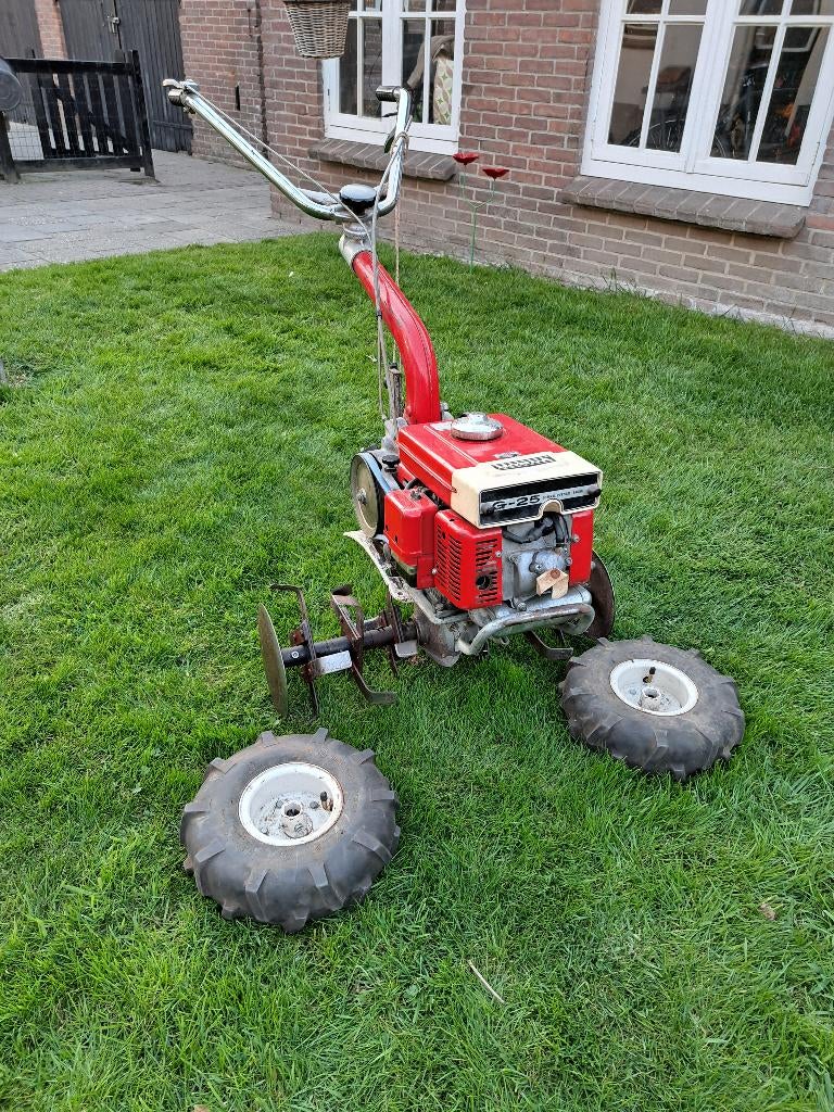 Honda tuinfrees met aanbouwdelen, Ophalen, Gebruikt, Tuinfrees, Benzine