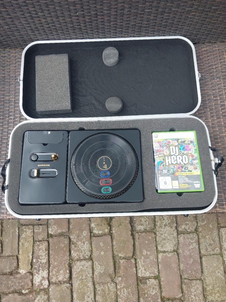 DJ Renegade - DJ Hero met draaitafel en game, Ophalen of Verzenden