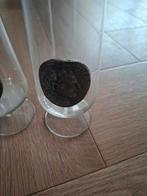 Te koop mooie glazen met munt erop vintage, Ophalen