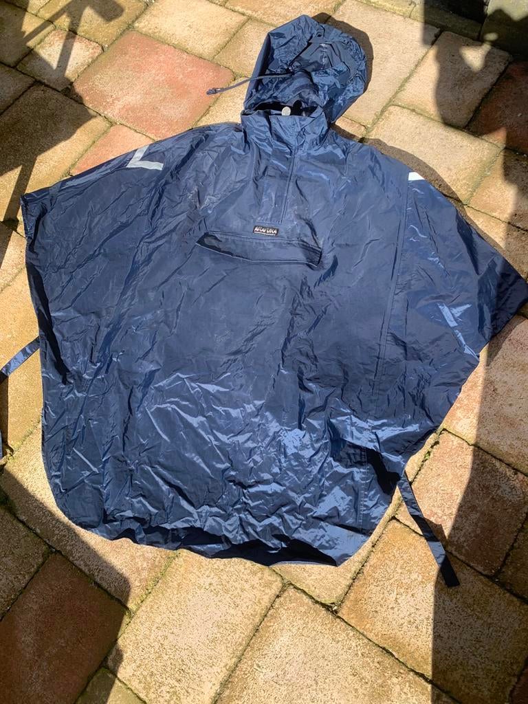 Regencape Arafura, Ophalen of Verzenden, Zo goed als nieuw, Regenjas