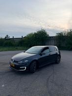 GTE | Leer | Keyless | Elektr. stoel | Stoelverwarming |, Zwart, 1395 cc, 1499 kg, 149 pk