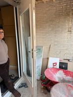 Kozijn met vaste glas en kozijn met de deur hardhout, Doe-het-zelf en Verbouw, Kozijnen en Schuifpuien, Deurkozijn, Zo goed als nieuw