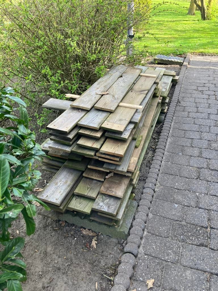 Schutting hout en hard houten palen, Ophalen, Gebruikt, Hout
