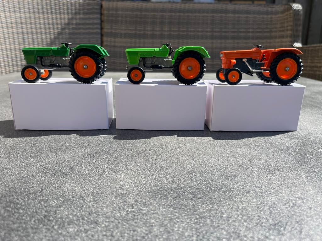Deutz en Fiat tractors Ziss reproductie Nieuw, Hobby en Vrije tijd, Modelauto's | 1:32, Ophalen of Verzenden, Nieuw, Tractor of Landbouw