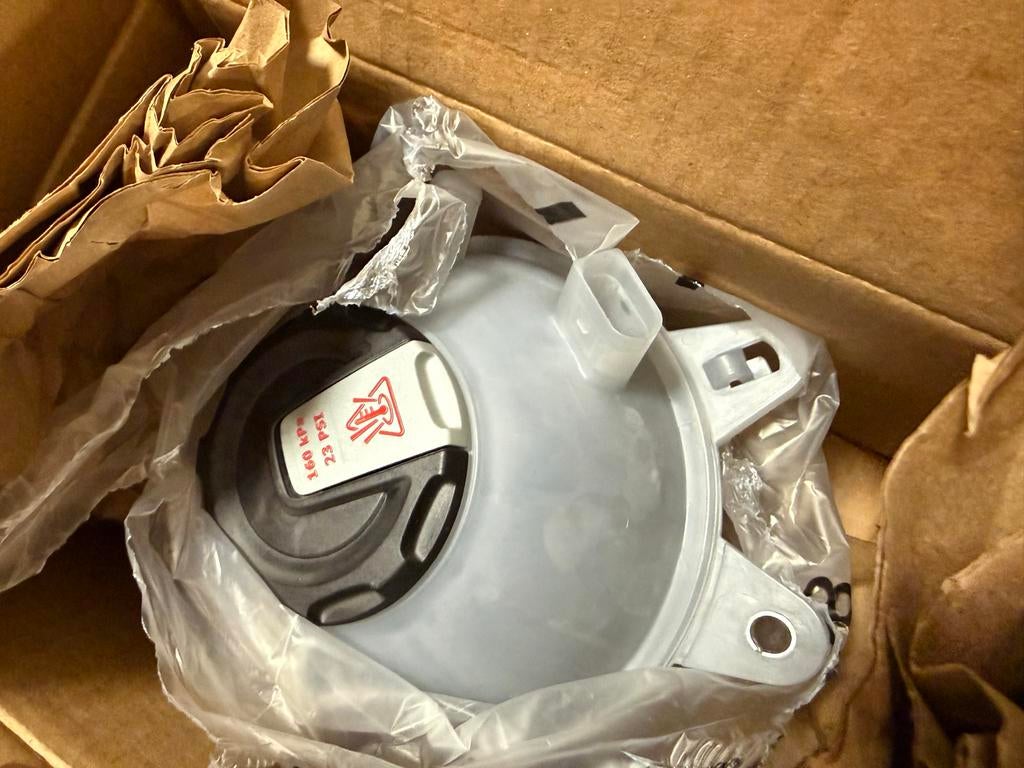 Origineel Audi expansiereservoir - NIEUW, Auto-onderdelen, Ophalen, Nieuw, Audi