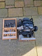 Elu bovenfrees met frezenset, Ophalen