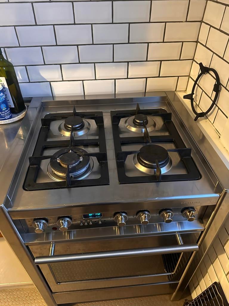 Solitaire gasfornuis 4 pits, 70 cm breed, grote oven, Witgoed en Apparatuur, Fornuizen, Gebruikt, Vrijstaand, Gas, 4 kookzones