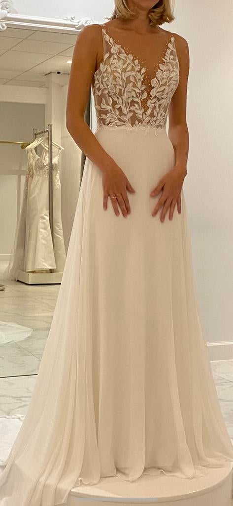 Modeca Raquel trouwjurk, maat 34/36, ivoor/wit, Ophalen of Verzenden, Zo goed als nieuw, Wit, Trouwjurk