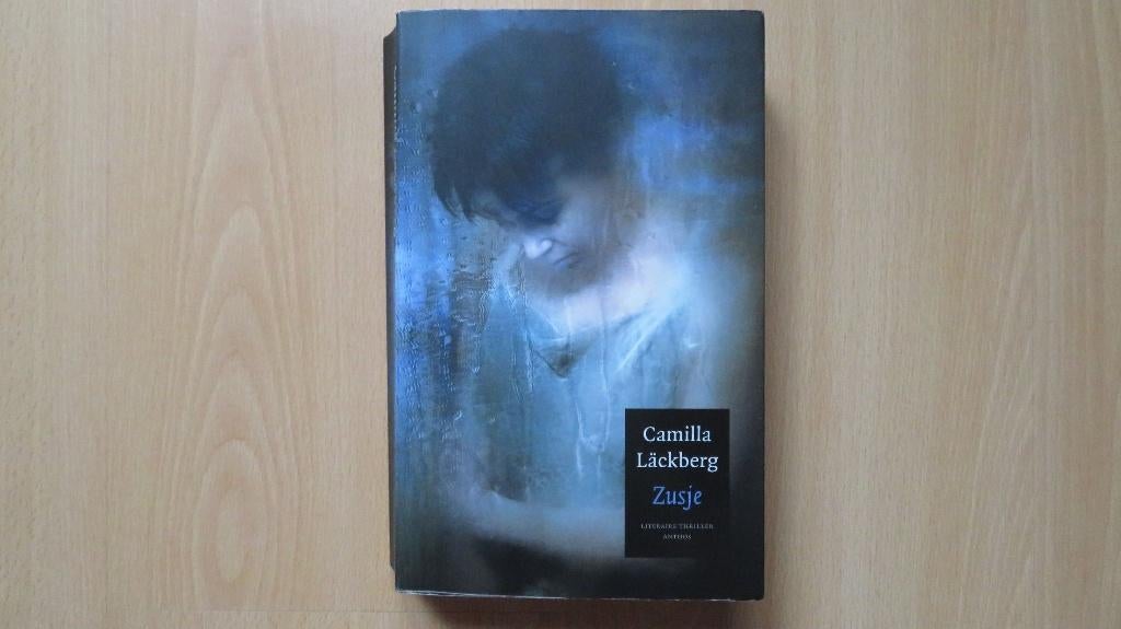 Camilla Lackberg – Zusje - Literaire thriller, Ophalen of Verzenden, Gelezen, Camilla Läckberg