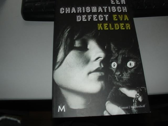 eva kelder - een charismatisch defect, Ophalen of Verzenden, Zo goed als nieuw, Nederland