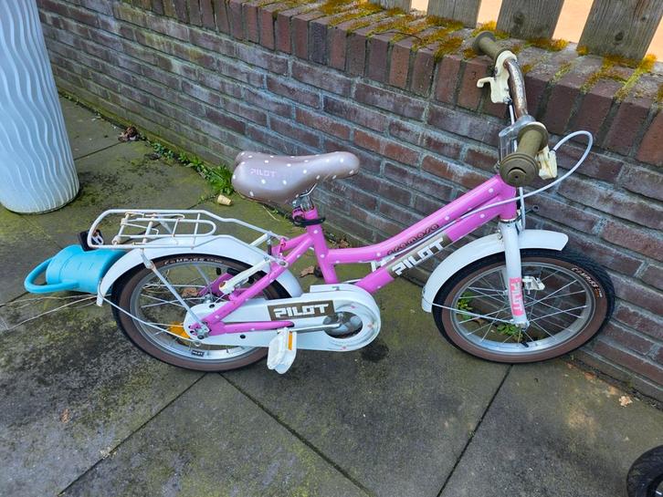 3 kinderfietsen gratis af te halen, Fietsen en Brommers, Fietsen | Kinderfietsjes, Gebruikt, Minder dan 16 inch, Zijwieltjes, Ophalen