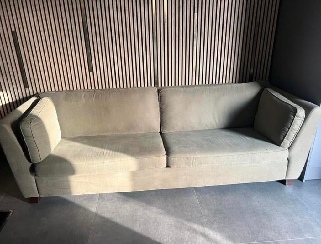 Mart Kleppe 4-zits bank, olijfgroen, 2.75m breed, Ophalen, 250 tot 300 cm, Gebruikt, 75 tot 100 cm