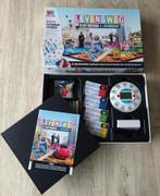 LEVENSWEG ELEKTRONISCH en LEVENSECHT van uitgever MB, Ophalen of Verzenden, Zo goed als nieuw