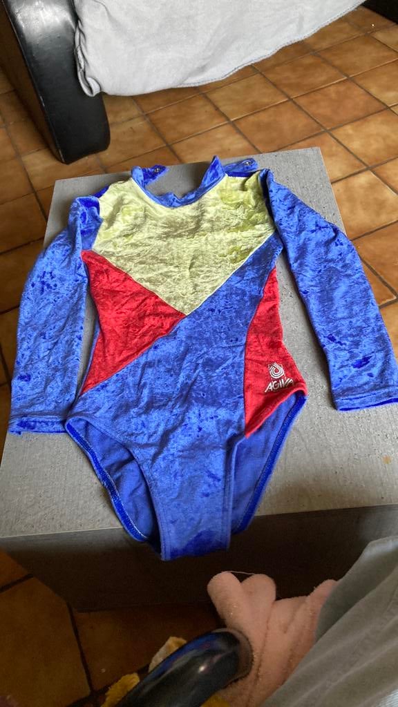 Turnpakjes, Sport en Fitness, Turnen, Gebruikt, Turnpak(je), Kindermaat 122 t/m 140, Overige kleuren, Ophalen of Verzenden