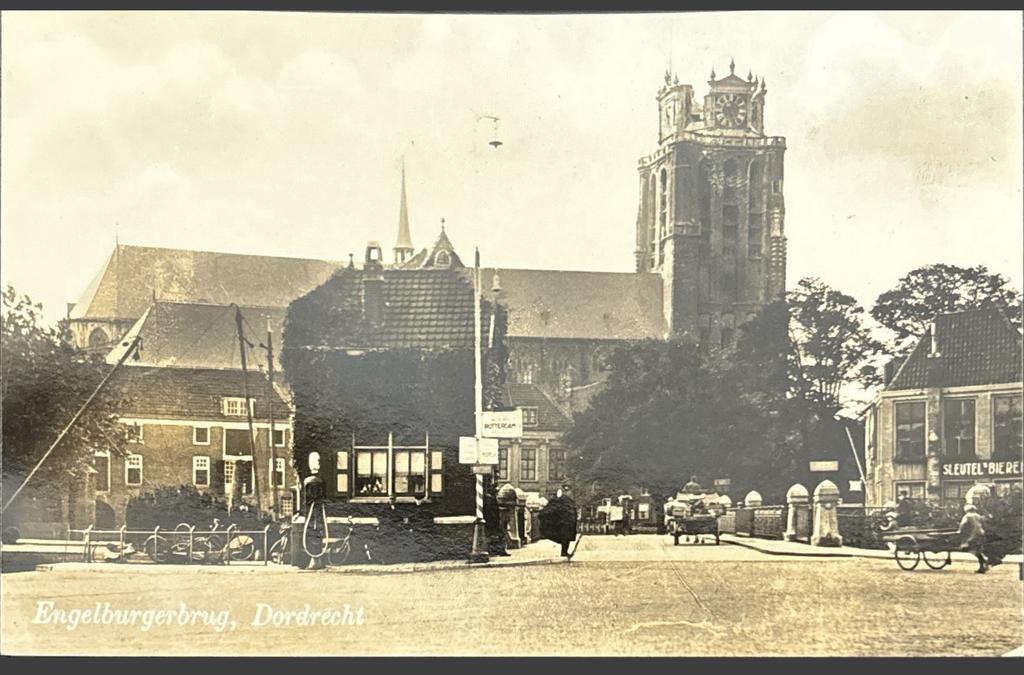 Dordrecht, Engelburgerbrug, Ophalen of Verzenden, 1940 tot 1960, Ongelopen, Zuid-Holland