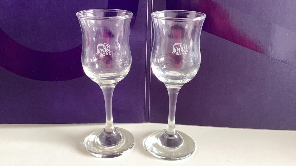 Set Olifant Borrelglaasjes Melchers Schiedam, Ophalen of Verzenden, Zo goed als nieuw, Borrel- of Shotglas