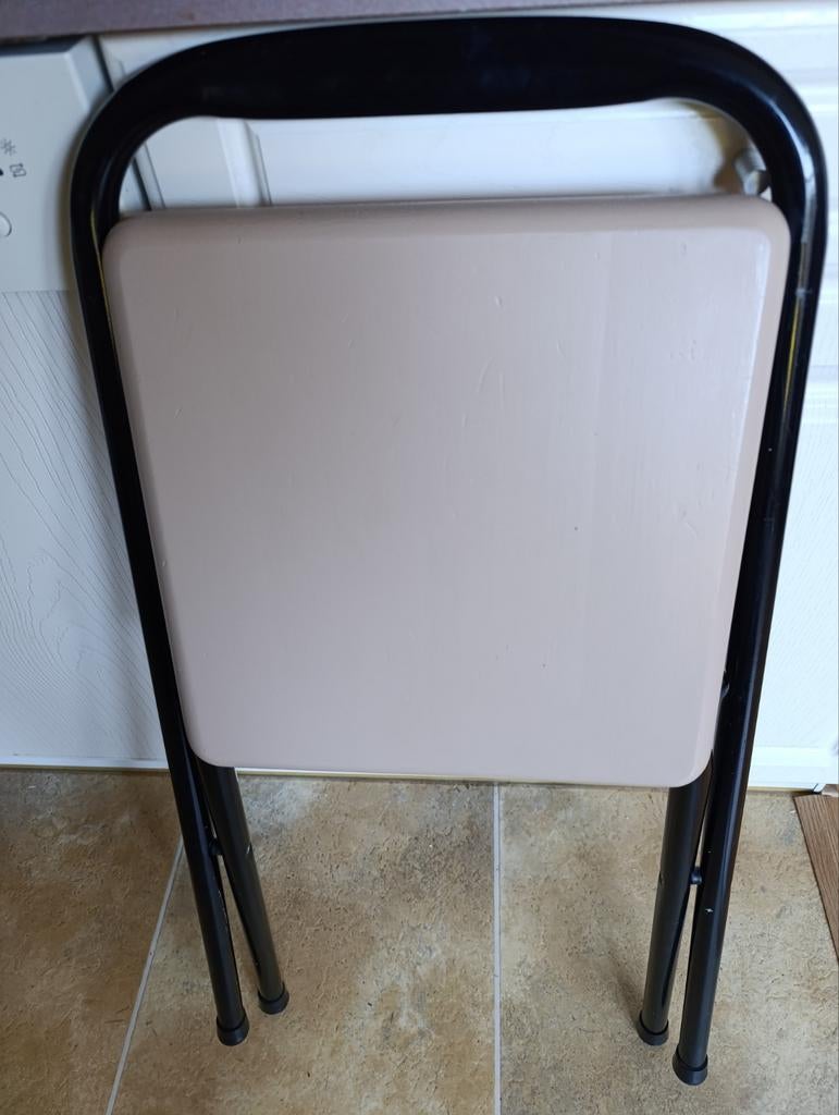 Barkruk metaal en hout, zwart, inklapbaar, Huis en Inrichting, Stoelen, Ophalen, Bruin, Zo goed als nieuw, Eén