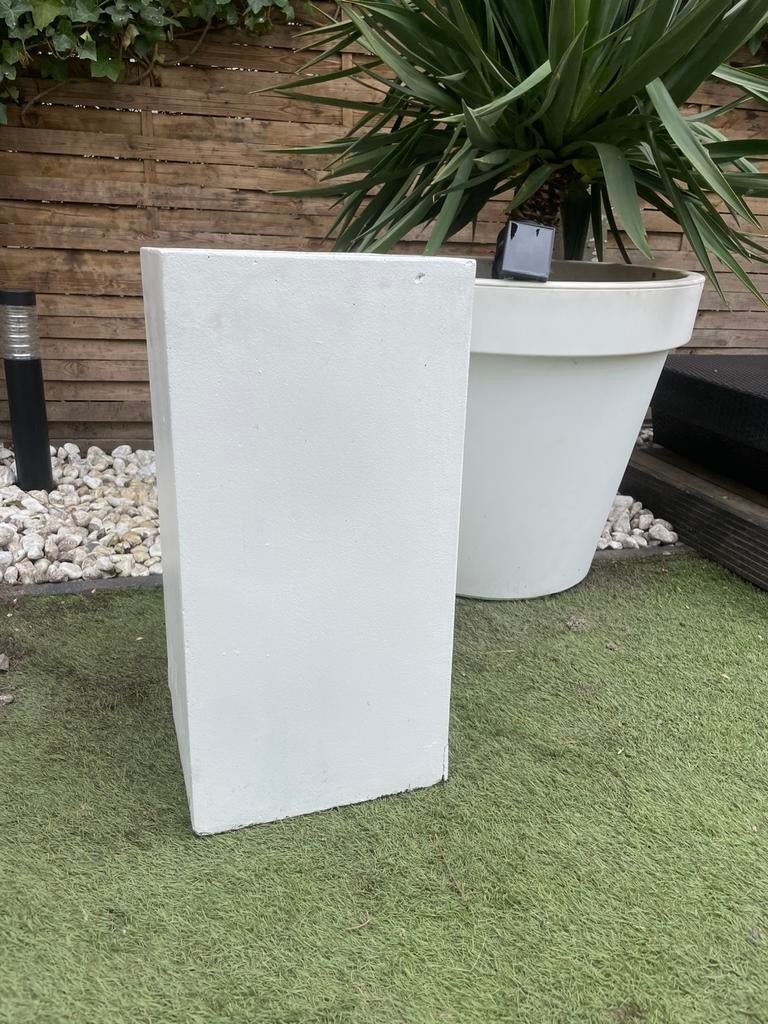 Witte Grote hoge plantenbak 34,5x 71,5, Tuin en Terras, Bloembakken en Plantenbakken, Ophalen of Verzenden, Rond, Overige materialen