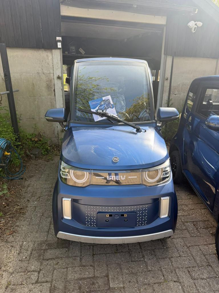 Totaal thuis zorg rijbewijs vrij nieuw met garantie