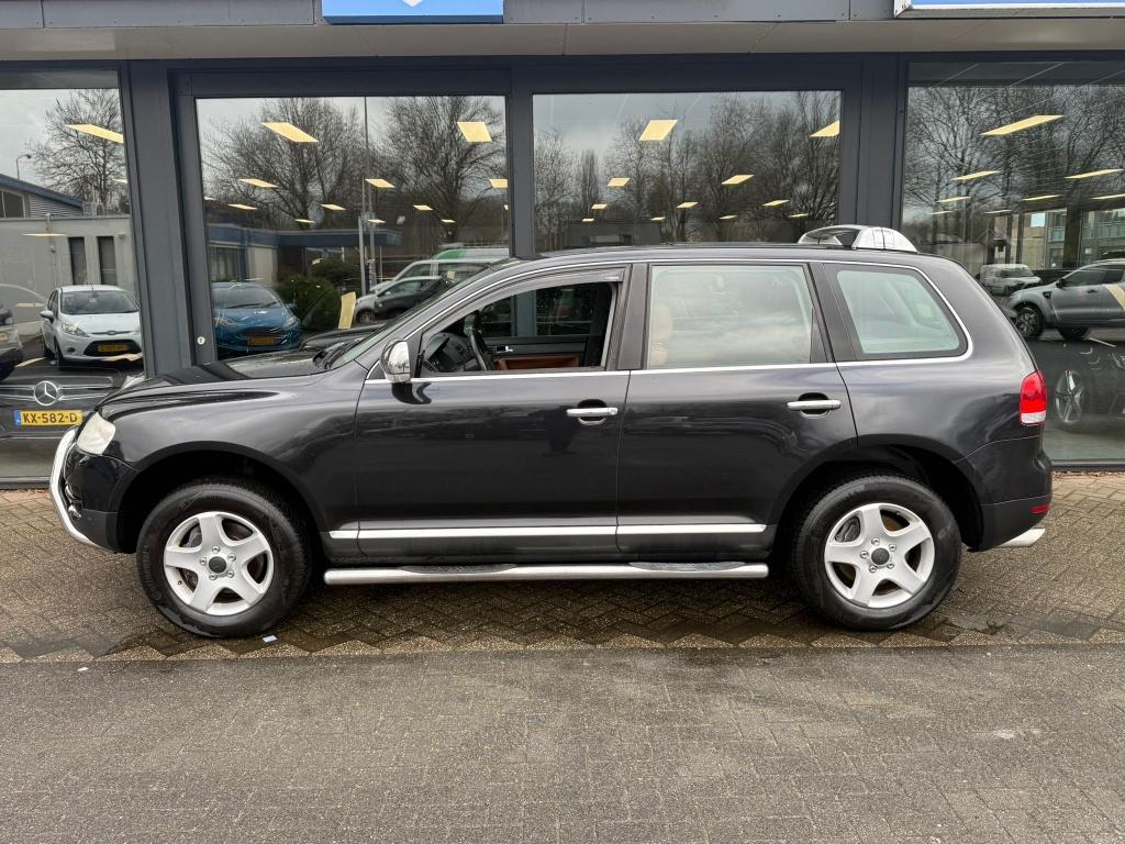 Volkswagen Touareg 3.2 V6 Full options Automaat. Leder. trek, Automaat, Gebruikt, 3189 cc, Zwart