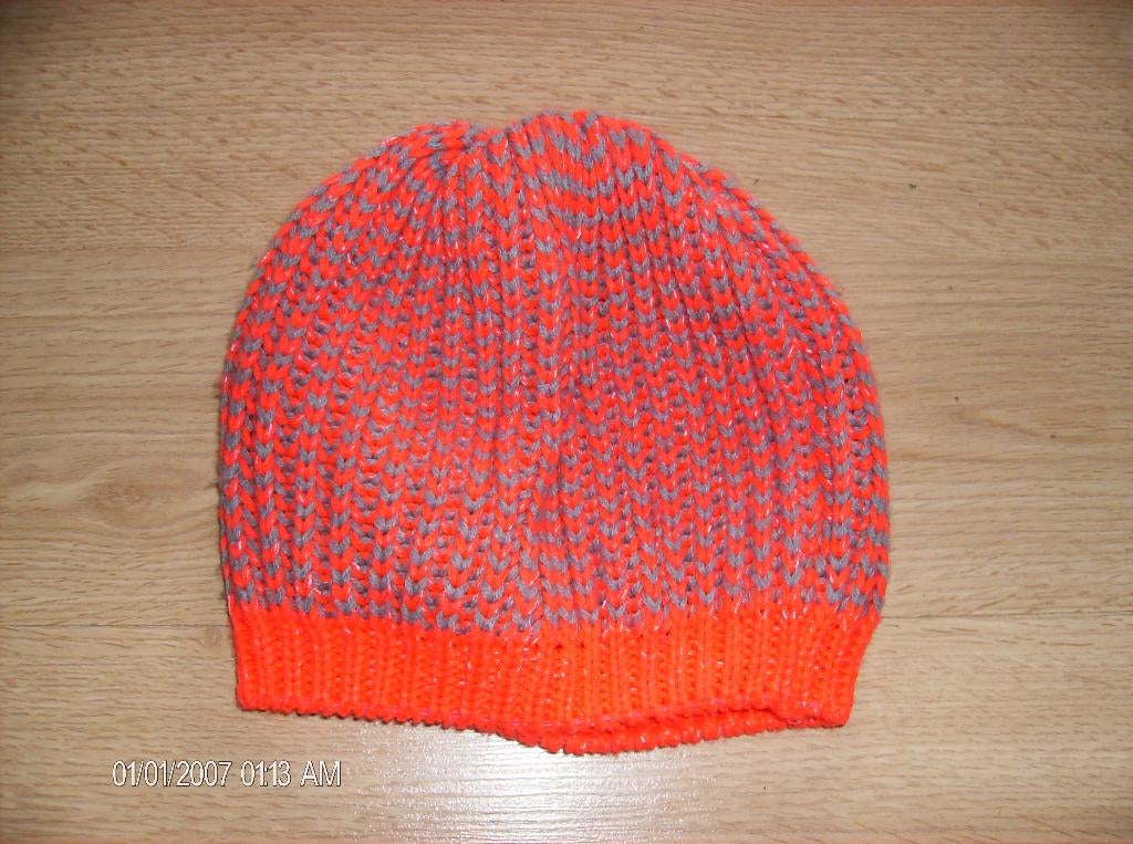 leuke warme muts, Ophalen of Verzenden, Zo goed als nieuw, Jongen of Meisje, Muts