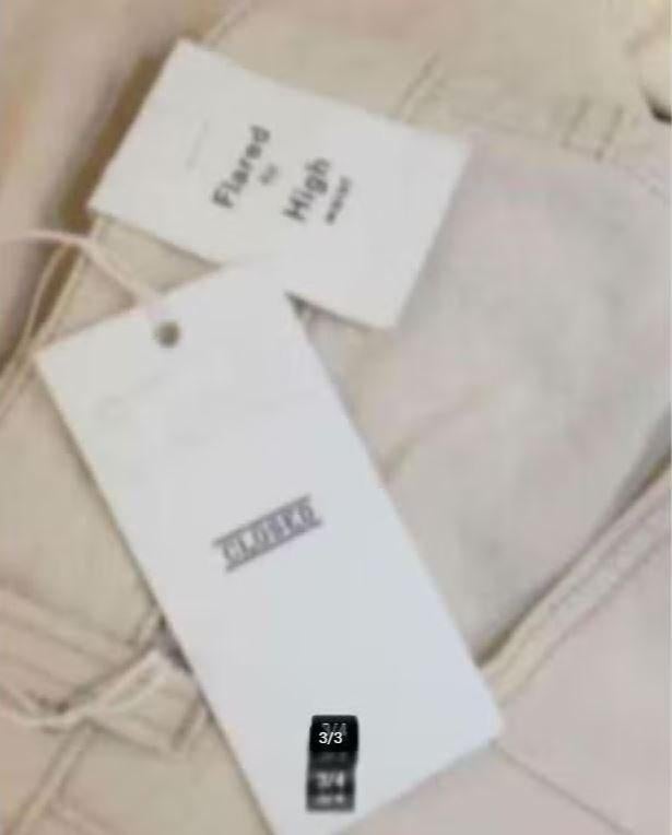 Closed - Mooie crèmekleurige broek maat 27 - Nieuw €190, Overige kleuren, Closed, Nieuw, Ophalen of Verzenden