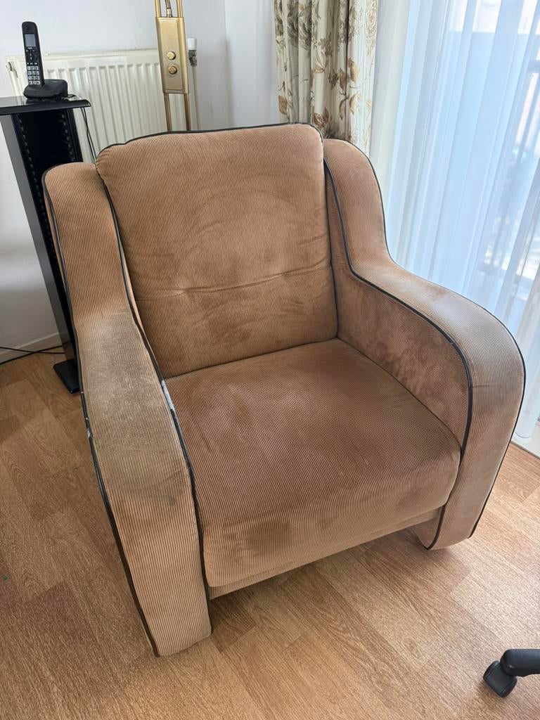 Fateuil bruin gratis af te halen, Ophalen, Zo goed als nieuw, Minder dan 50 cm