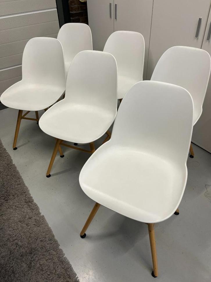 Albert kuip stoelen wit, 6 stuks, merk zuiver, Huis en Inrichting, Stoelen, Gebruikt, Vijf, Zes of meer stoelen, Hout, Kunststof
