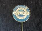 Speldje Volvo (3), Verzamelen, Speldjes, Pins en Buttons, Ophalen of Verzenden, Gebruikt, Transport, Speldje of Pin