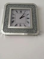 Spiegel wandklok met glitters, Huis en Inrichting, Woonaccessoires | Klokken, Ophalen of Verzenden, Zo goed als nieuw, Wandklok