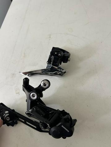 Shimano GRX 400 voor en achterderailleur beschikbaar voor biedingen