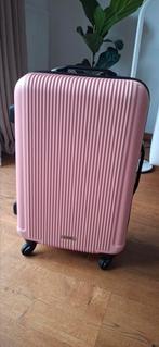 Stevige roze reiskoffer 66x43x26 cm, Ophalen of Verzenden, Gebruikt, Hard kunststof, 70 cm of meer