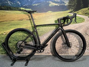* SALE Scott Addict Gravel 40 XL GRX 822/610 €2799,-/€2499,- beschikbaar voor biedingen